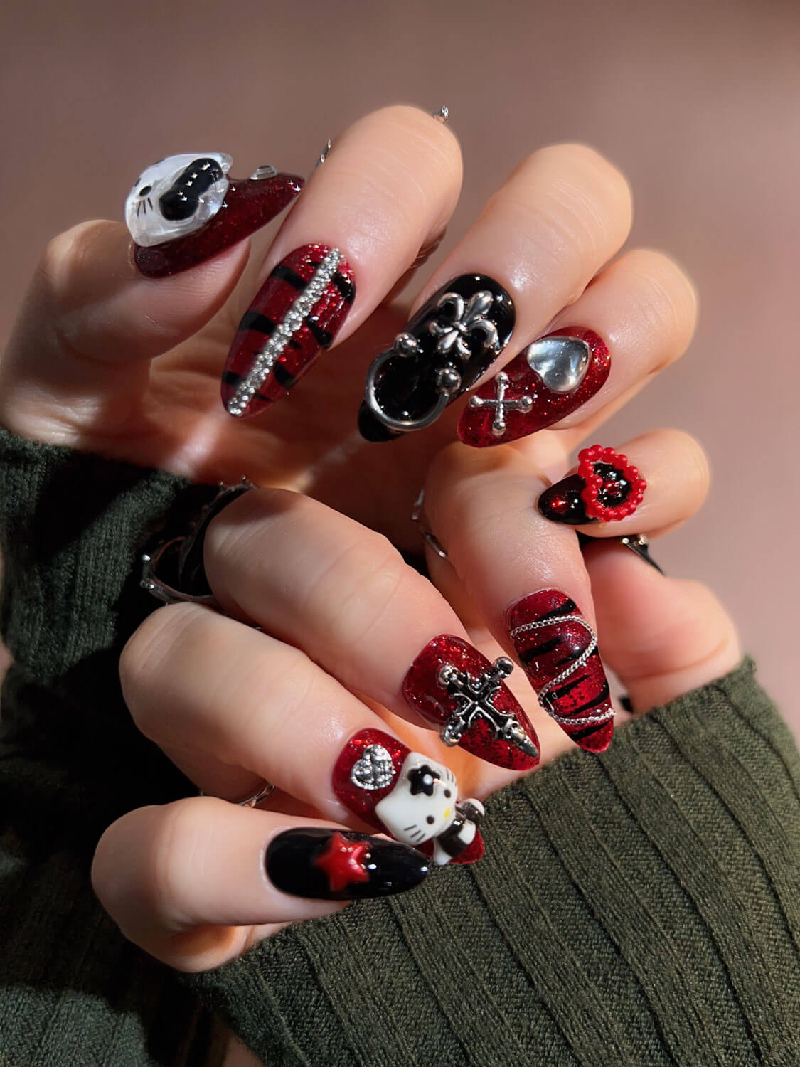 Handmade- Kitty Rebel Press On Nail Set