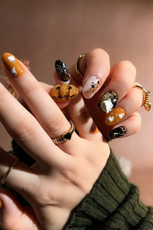 Handmade- Cute Ghost Bibi Press On Nail Set