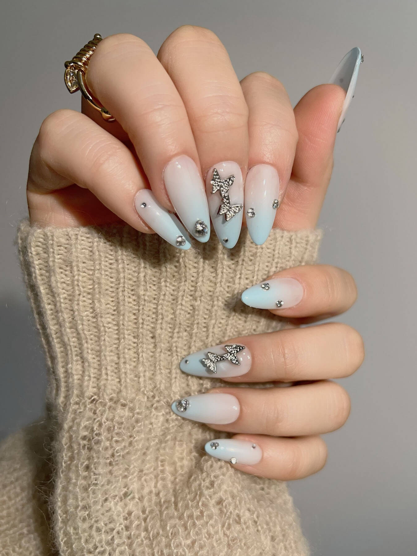 Handmade- light blue gradient metallic butterfly press on nails