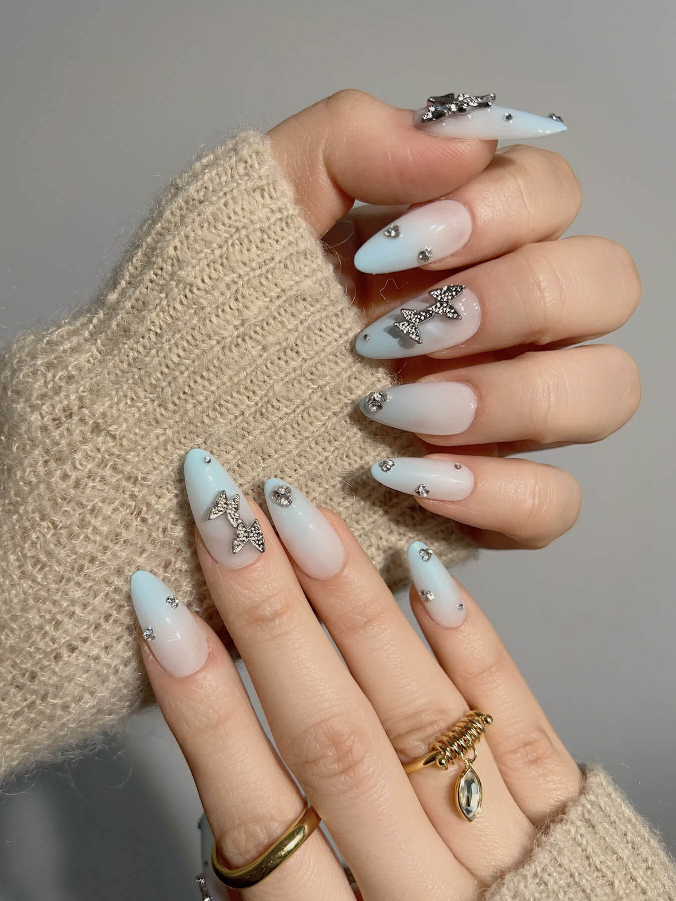 Handmade- light blue gradient metallic butterfly press on nails