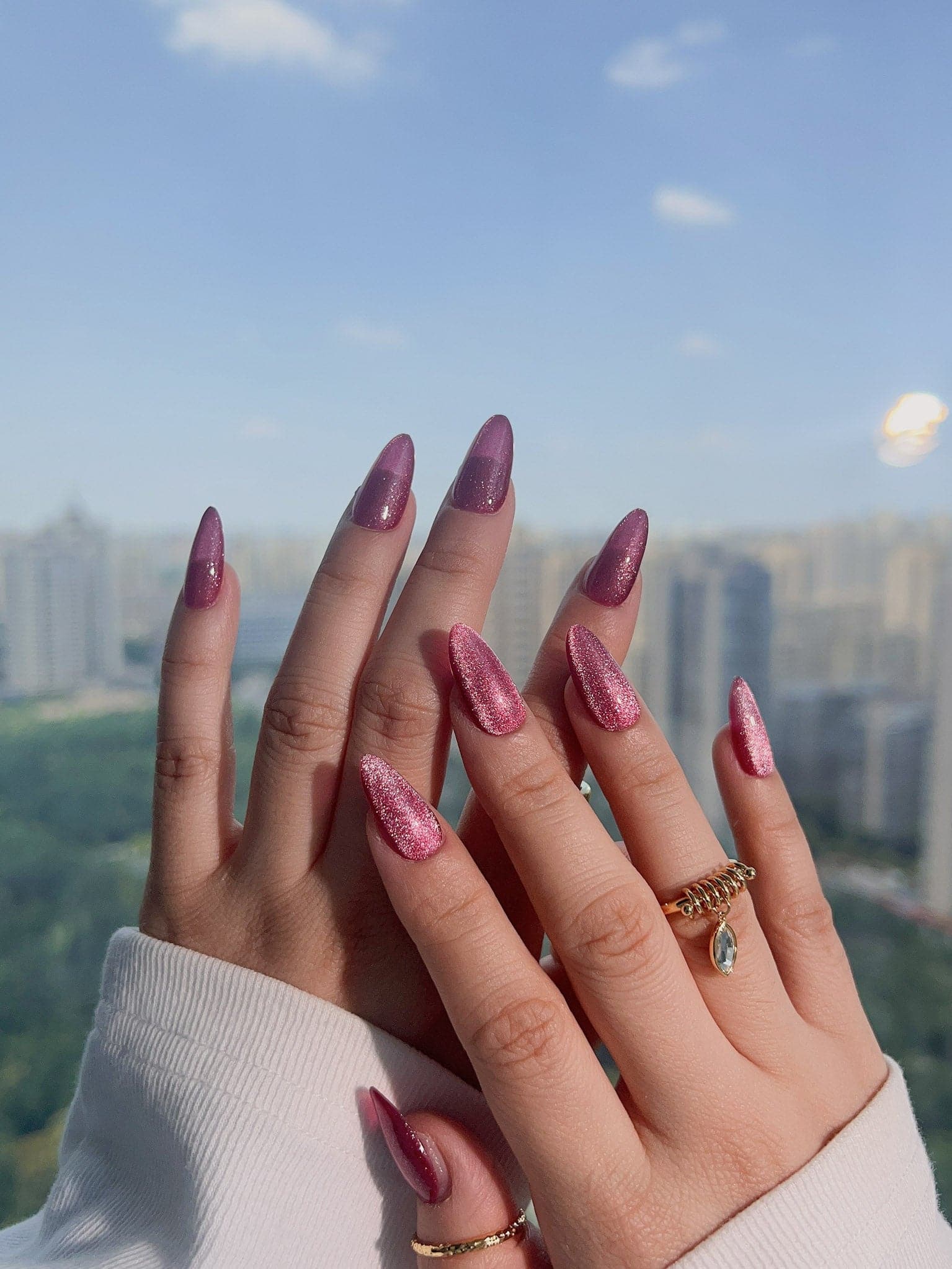 Handmade- Burgundy Cat-eye Press On Nail Set