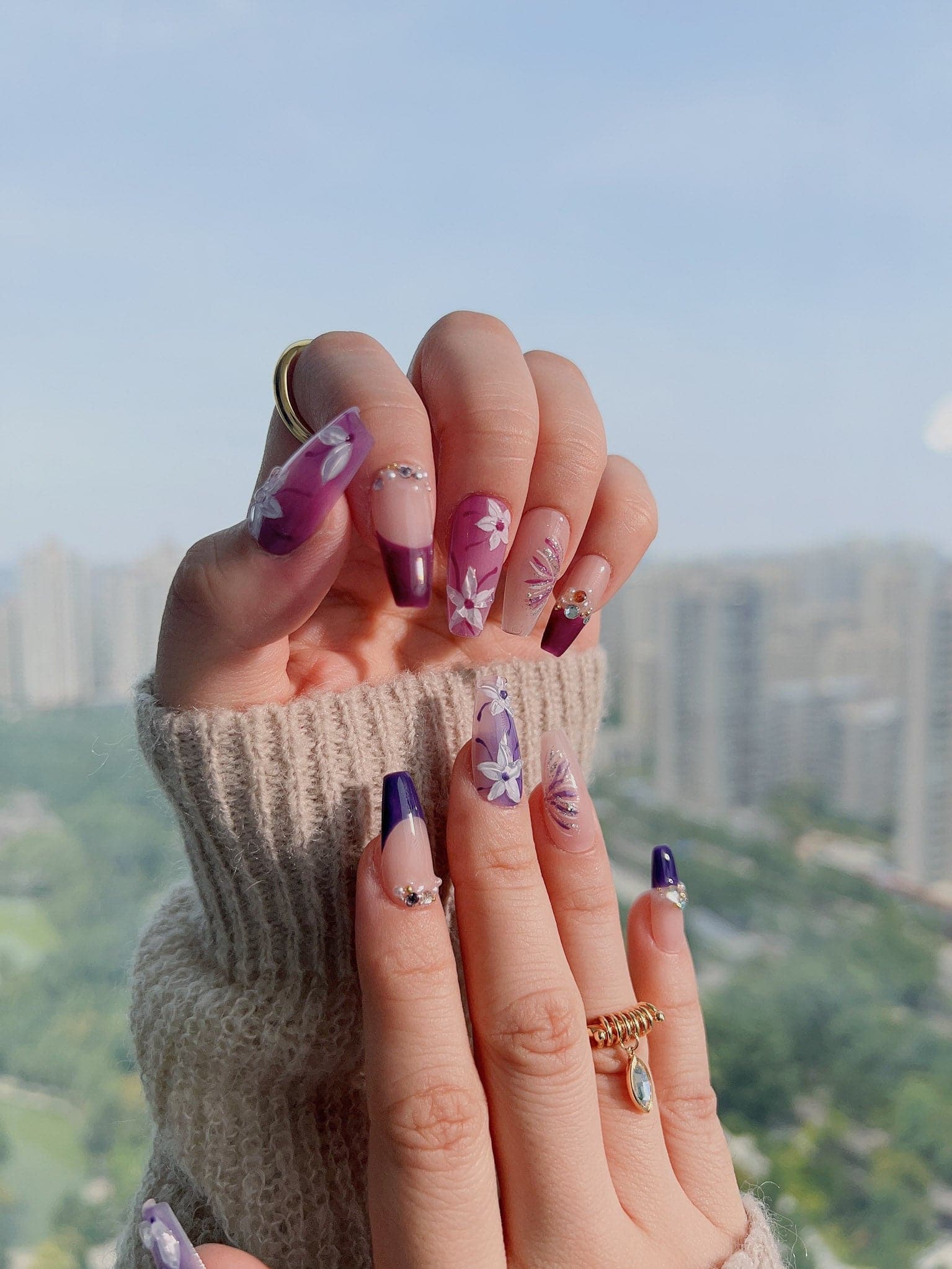 Flower Purple nails medium coffin shape