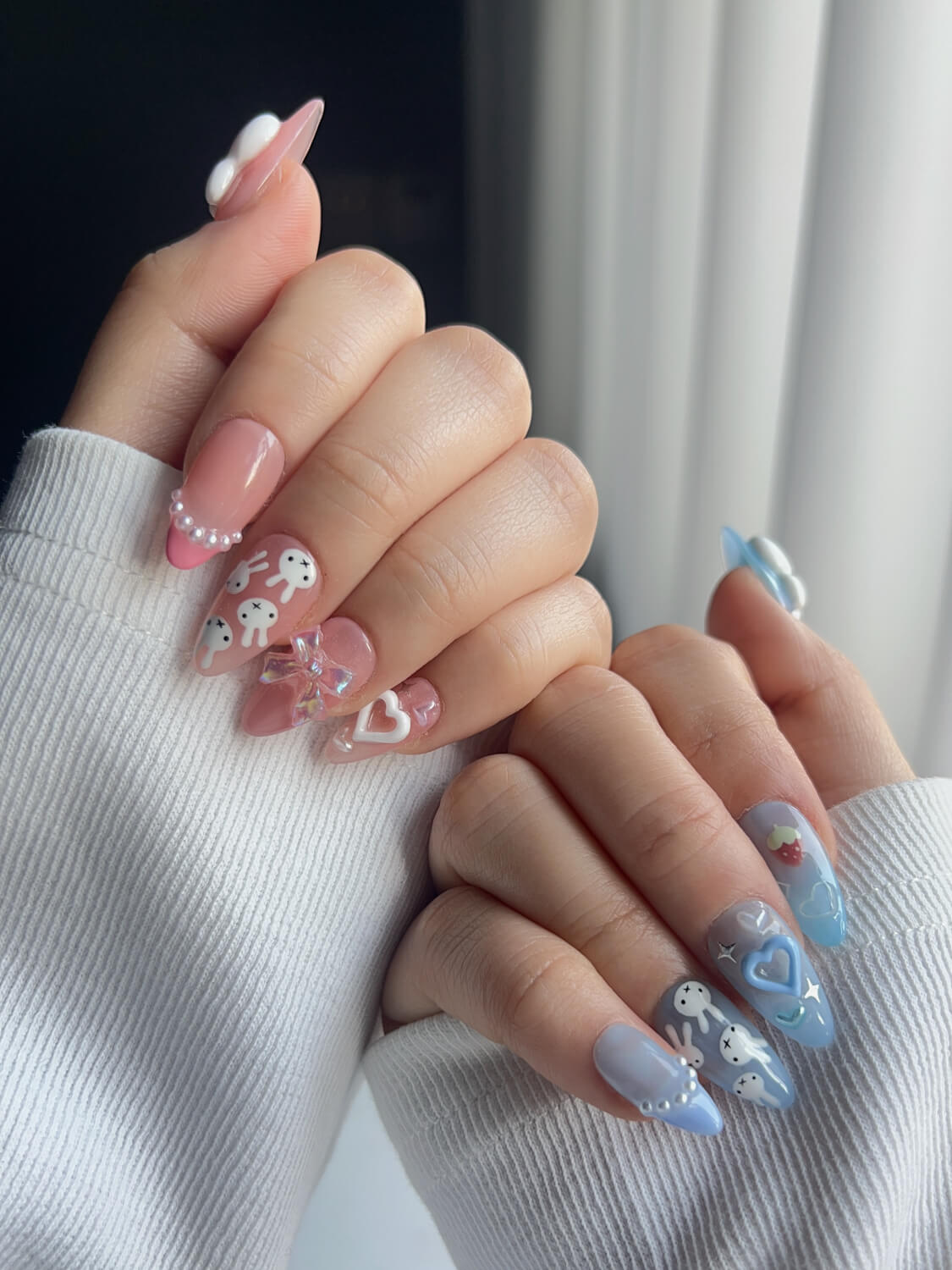 Handmade- MIFFY XOXO Press On Nail Set