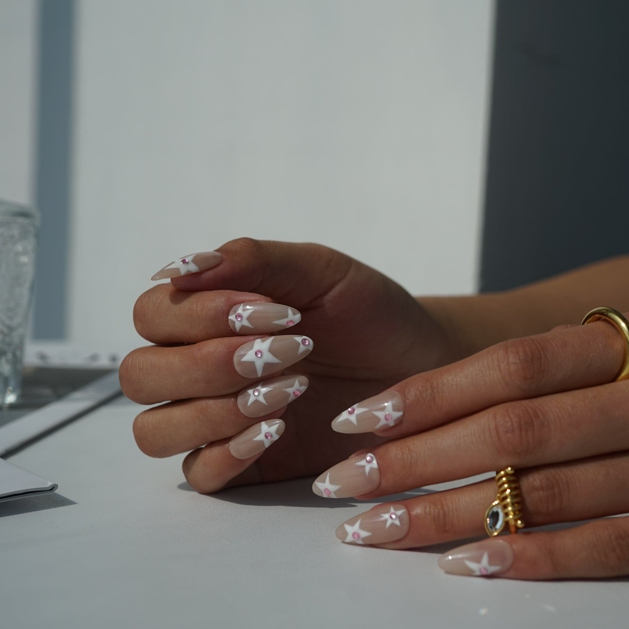 Handmade- Timeless Stars Press On Nail Set